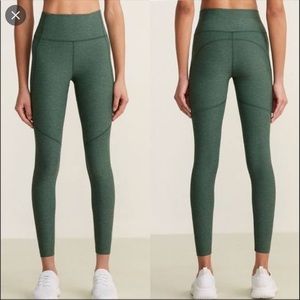 Outdoor voices green leggings